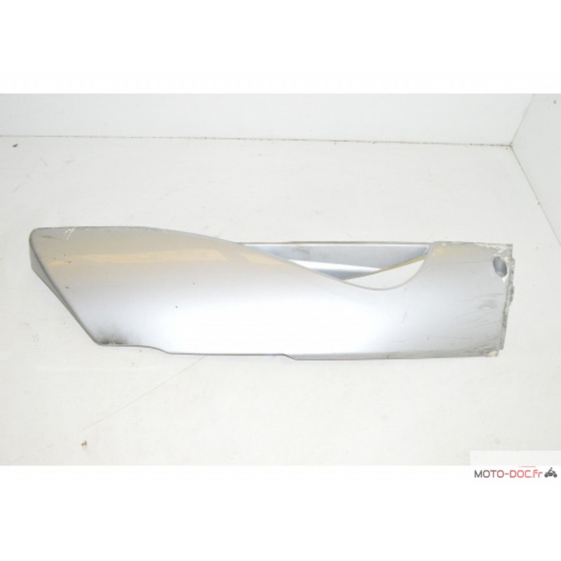 Bas de caisse droit HONDA 125 NES