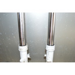 Fourche complète SUZUKI 650 DR