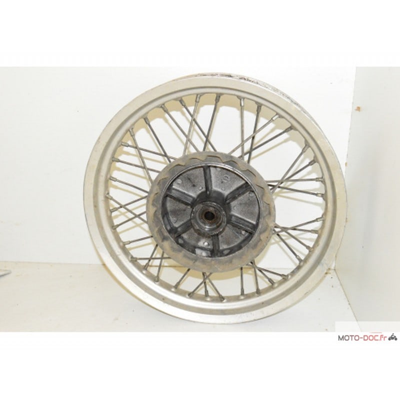 Roue arrière SUZUKI 800 DR