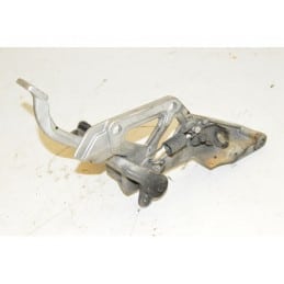 Platine repose-pied pilote droit KAWASAKI 1000 TOMCAT