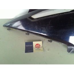 Flanc de selle gauche SYM 125 GTS
