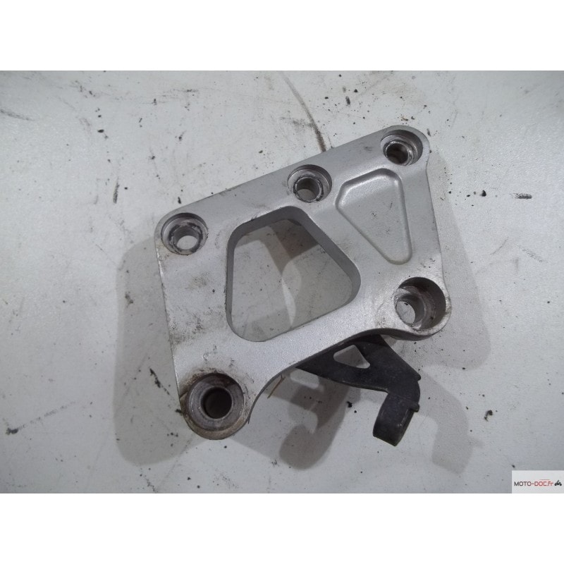 Support moteur droit YAMAHA 850 TDM
