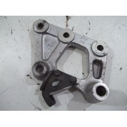 Support moteur droit YAMAHA 850 TDM