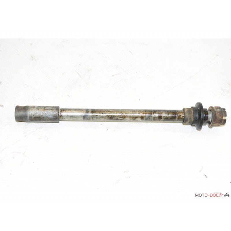 AXE DE ROUE AVANT YAMAHA 600 XTZ TENERE